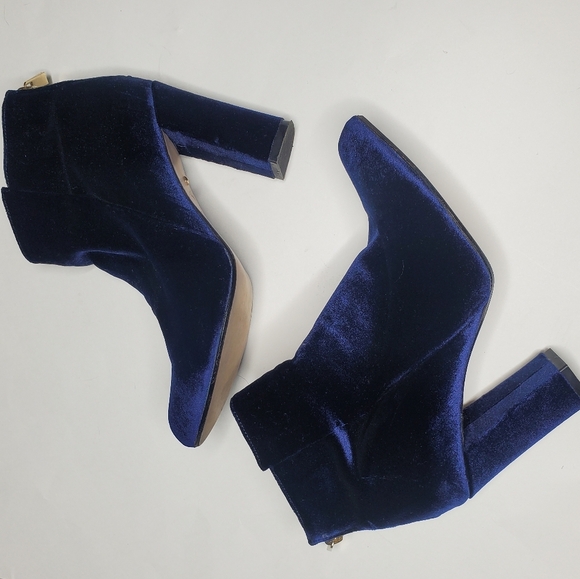 Raye Blue Velvet Ankle Booties 7.5 - Picture 8 of 14
